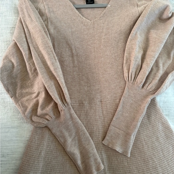 V-Neck Beige Dress - Picture 2 of 5